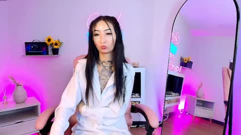 Angel Cooper online show from 7, 4, 2026