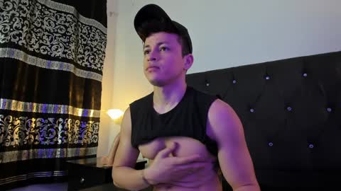 Angel Cuervo online show from 10, 1, 2025