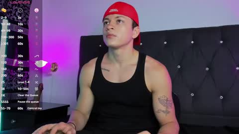 Angel Cuervo online show from 5, 3, 2025