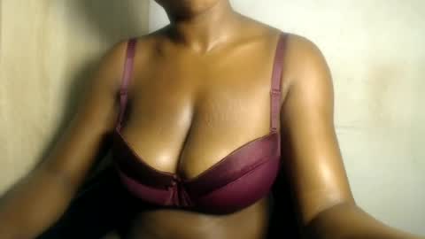 Snapshot of angel_daisyy chatting on 13, 6, 2026 Daisy online show from 13, 6, 2026