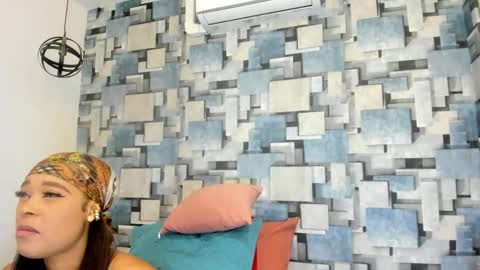 Snapshot of angel_dthroat chatting on 22, 4, 2026 ANGHEL online show from 22, 4, 2026