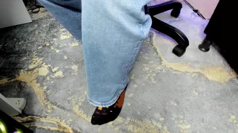 angel hardy online show from 4, 12, 2025