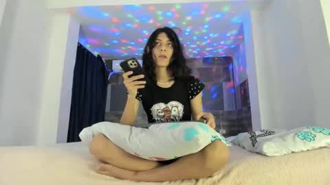 Snapshot of angel_hasss chatting on 20, 11, 2025 Angel of your dreams online show from 20, 11, 2025