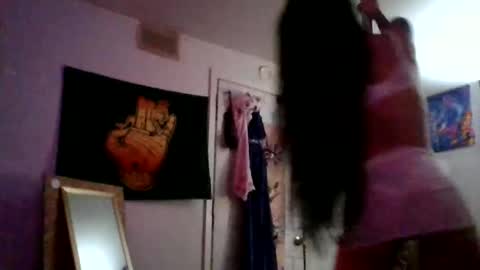 Snapshot of angel_holyday chatting on 2, 12, 2024 angel holyday online show from 2, 12, 2024