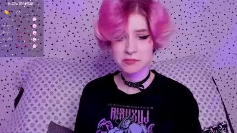 Snapshot of angel_julles chatting on 20, 6, 2026 Angel Dust online show from 20, 6, 2026