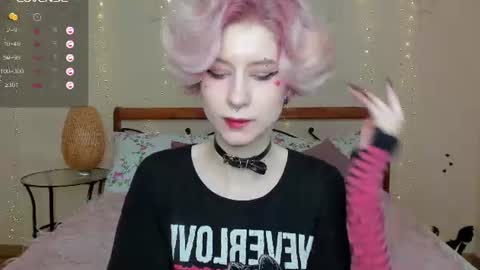 Snapshot of angel_julles chatting on 25, 6, 2026 Angel Dust online show from 25, 6, 2026
