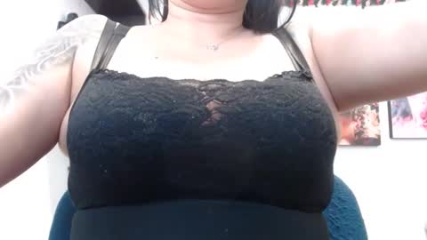 Snapshot of angel_love_90 chatting on 8, 2, 2025 Angel online show from 8, 2, 2025