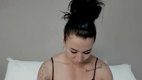 Angel online show from 2, 12, 2025