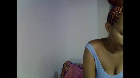 angel_mia5 online show from 31, 3, 2026