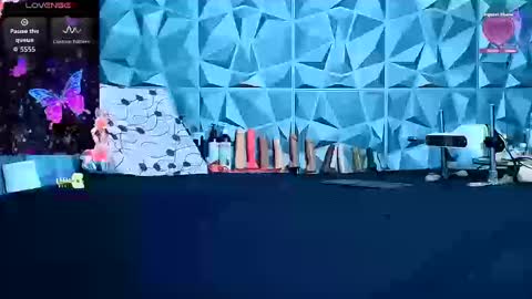 Snapshot of angel_red77 chatting on 10, 9, 2025 angel red77 online show from 10, 9, 2025