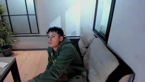 Angel  online show from 25, 7, 2026