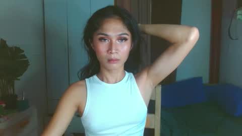 angela online show from 2, 12, 2024