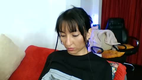 Snapshot of angela_mis chatting on 21, 6, 2026 Angela online show from 21, 6, 2026