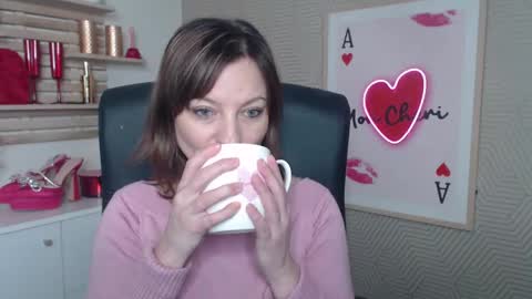 Snapshot of angela_samt chatting on 18, 2, 2026 Angela online show from 18, 2, 2026