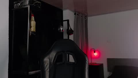 Angela help me reach 100 thumbs up online show from 10, 10, 2025