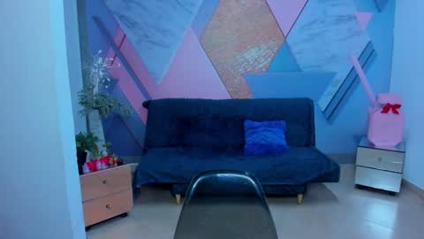 Angela online show from 19, 1, 2025