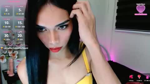 Snapshot of angelamonroe chatting on 11, 10, 2025 SENORITA online show from 11, 10, 2025