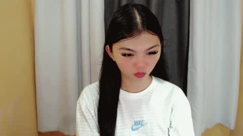 Snapshot of angelari_slut chatting on 14, 1, 2025 angelari_slut online show from 14, 1, 2025