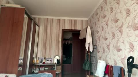 Snapshot of angelaribero chatting on 9, 4, 2026 Angel online show from 9, 4, 2026