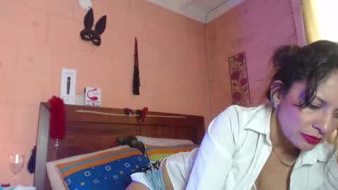 Snapshot of angelataysonvip chatting on 13, 2, 2025 angelataysonvip online show from 13, 2, 2025