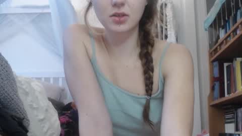 Snapshot of angelbabyvictoria chatting on 7, 1, 2026 Fern4Ever online show from 7, 1, 2026
