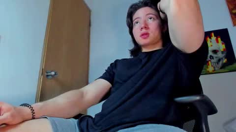 Angel Bennet online show from 29, 10, 2025