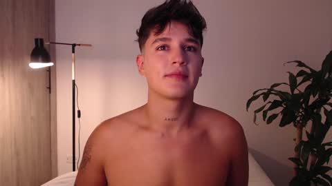 Snapshot of angelcossio chatting on 19, 12, 2024 Angel online show from 19, 12, 2024