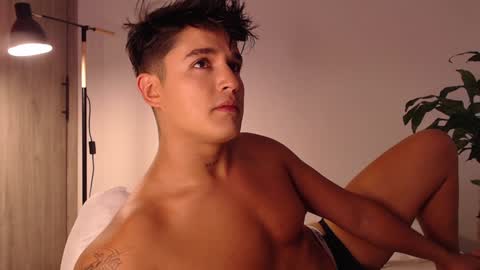 Snapshot of angelcossio chatting on 26, 12, 2024 Angel online show from 26, 12, 2024