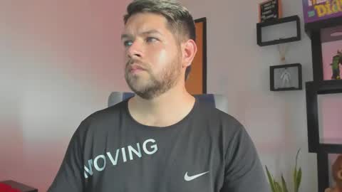 Snapshot of angelcute3 chatting on 14, 10, 2025 angel online show from 14, 10, 2025