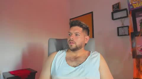 Snapshot of angelcute3 chatting on 25, 10, 2025 angel online show from 25, 10, 2025