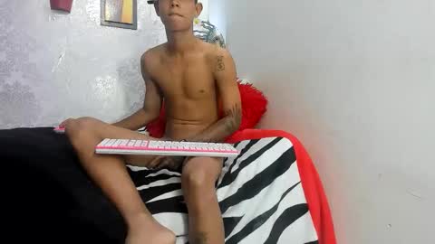 angelcutex19 online show from 5, 12, 2025