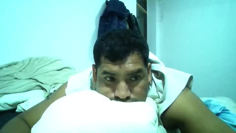 Snapshot of angeldavid90 chatting on 19, 10, 2025 angeldavid90 online show from 19, 10, 2025