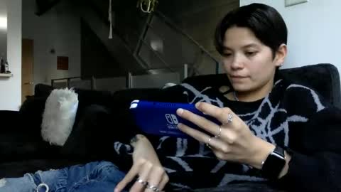 Snapshot of angelia01m chatting on 1, 4, 2026 angelia01m online show from 1, 4, 2026