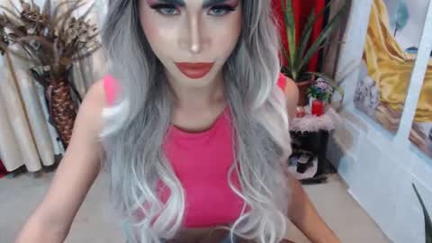 DIVINE ANGEL online show from 26, 1, 2025