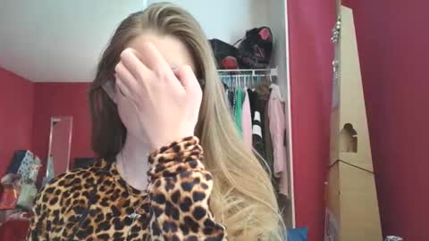 AngelicAngel online show from 19, 11, 2025