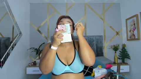   Angelina  online show from 4, 1, 2025