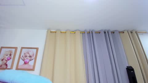   Angelina  online show from 29, 1, 2025