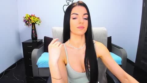 Snapshot of angelina_clark chatting on 3, 1, 2025 Angelina online show from 3, 1, 2025