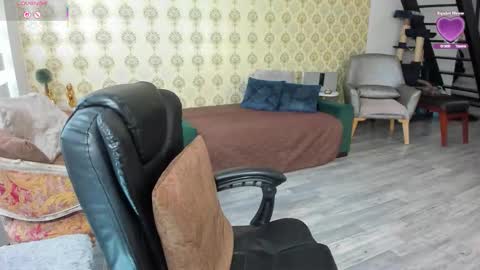 angelina_class_7 online show from 12, 1, 2026