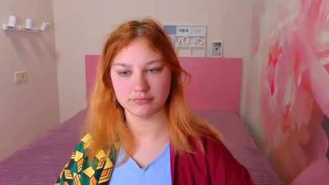 AngelinaLow online show from 25, 4, 2026