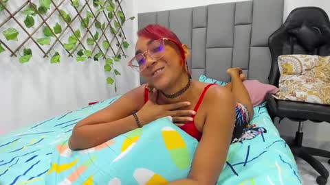 AngelinaMurphy online show from 28, 2, 2025