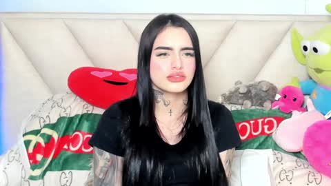 Angeline Smith  online show from 5, 1, 2025