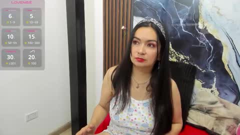 Snapshot of angelinee39 chatting on 14, 10, 2025 angeline online show from 14, 10, 2025