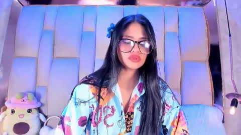 Angelique online show from 2, 12, 2025