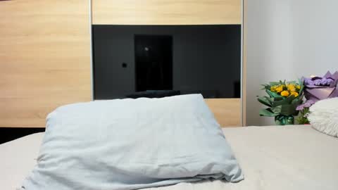 KrystyYo online show from 26, 2, 2025