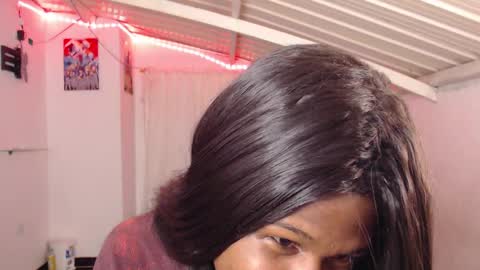 Danielle online show from 4, 1, 2025