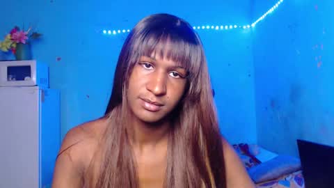 Danielle online show from 16, 10, 2025