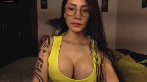  ANGELA ISABELLA  online show from 10, 3, 2026