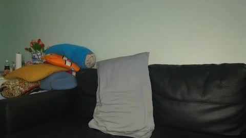 Angie online show from 22, 3, 2026