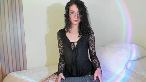 Angellike online show from 28, 5, 2026